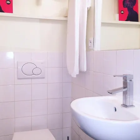 Beau 2 Pieces Au Coeur De - Flat-guest Apartamento